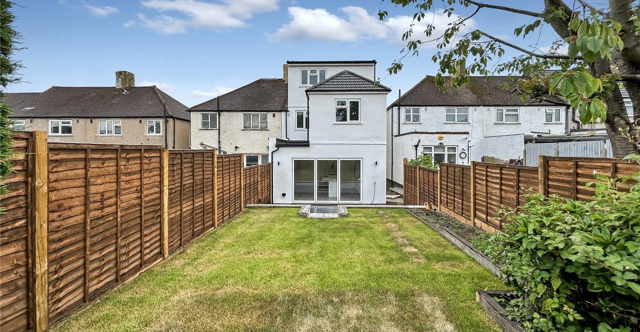 4 bedroom house for sale in Sidcup | Robinson Jackson