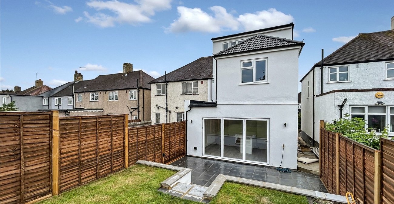 4 bedroom house for sale in Sidcup | Robinson Jackson
