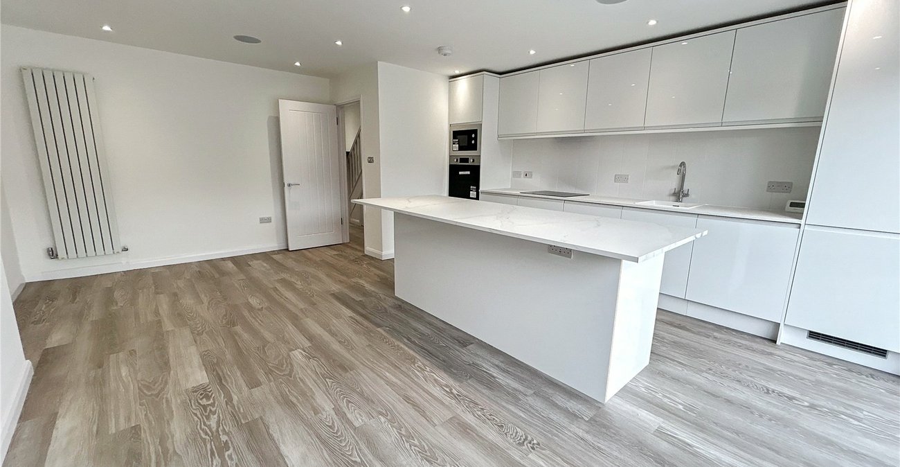 4 bedroom house for sale in Sidcup | Robinson Jackson