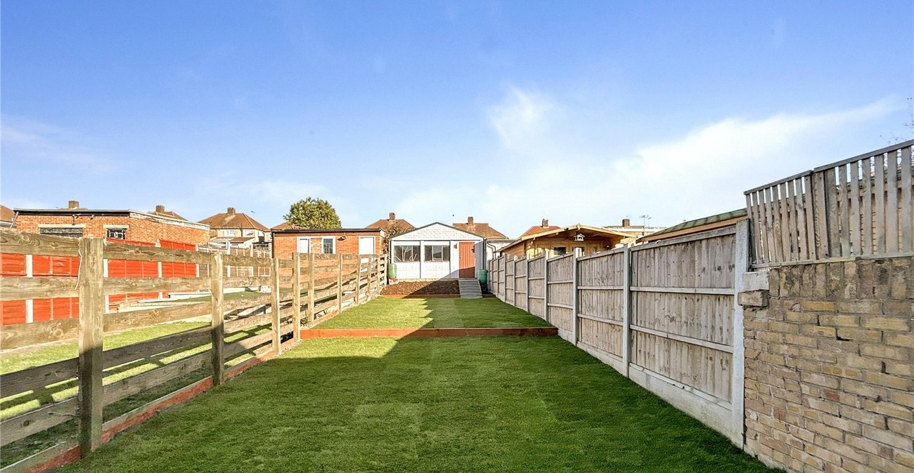 3 bedroom house for sale in Sidcup | Robinson Jackson