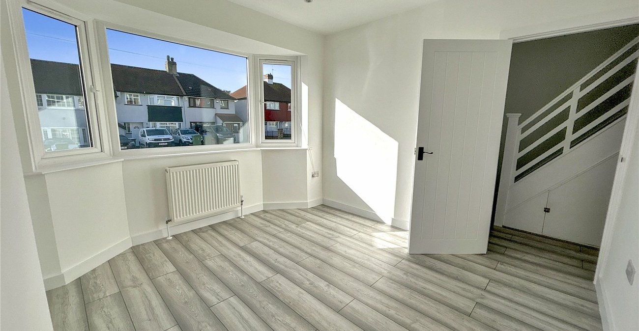 3 bedroom house for sale in Sidcup | Robinson Jackson