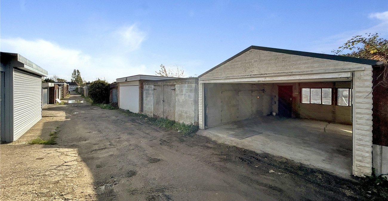 3 bedroom house for sale in Sidcup | Robinson Jackson