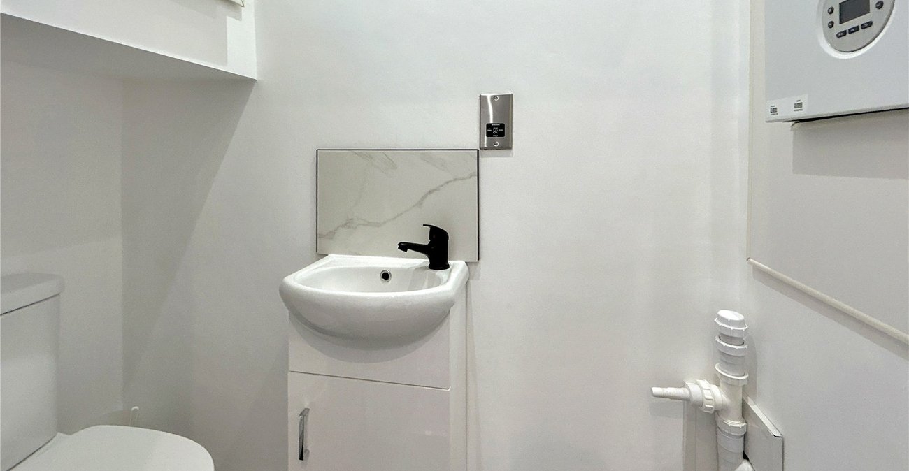 3 bedroom house for sale in Sidcup | Robinson Jackson