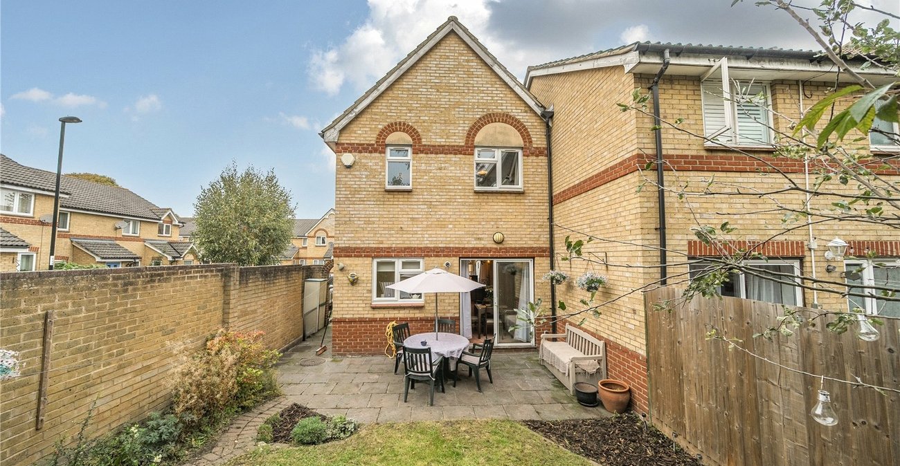 3 bedroom house for sale in Sydenham | Robinson Jackson