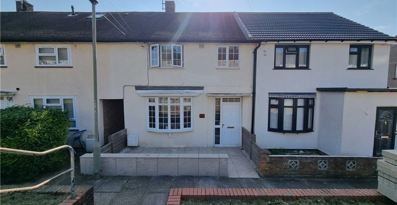 2 bedroom house for sale in Orpington | Robinson Jackson