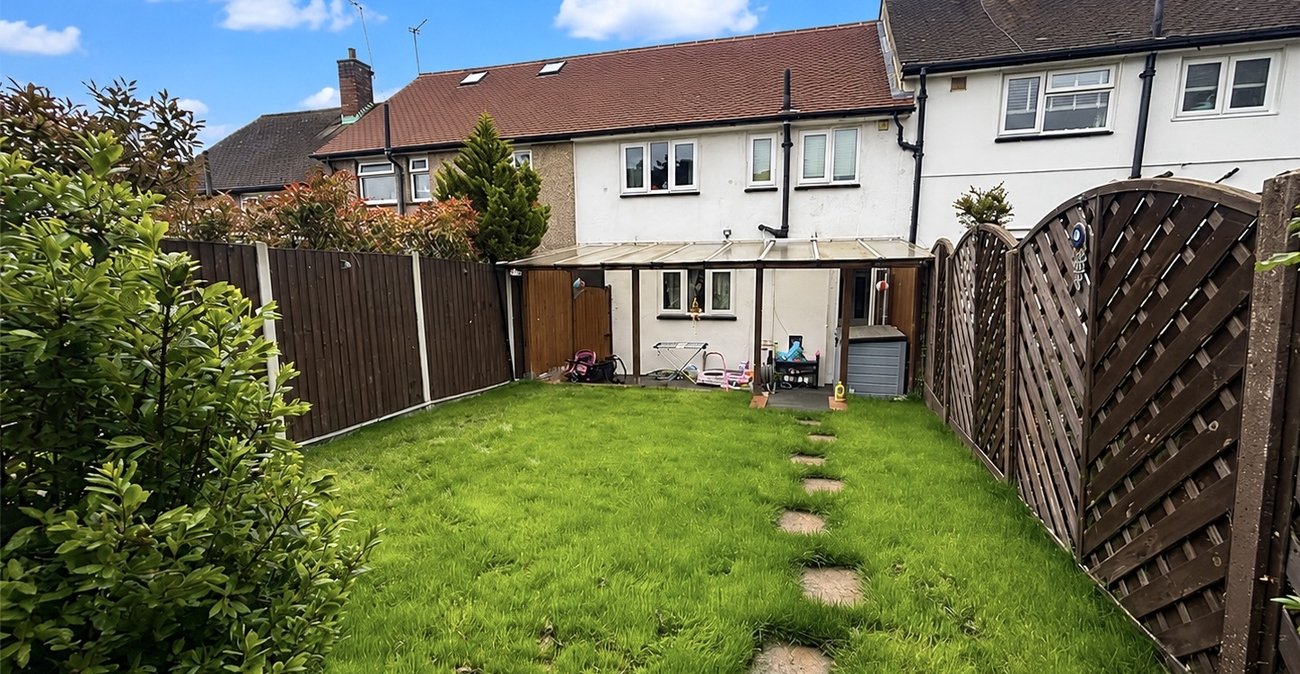 3 bedroom house for sale in St Paul's Cray | Robinson Jackson