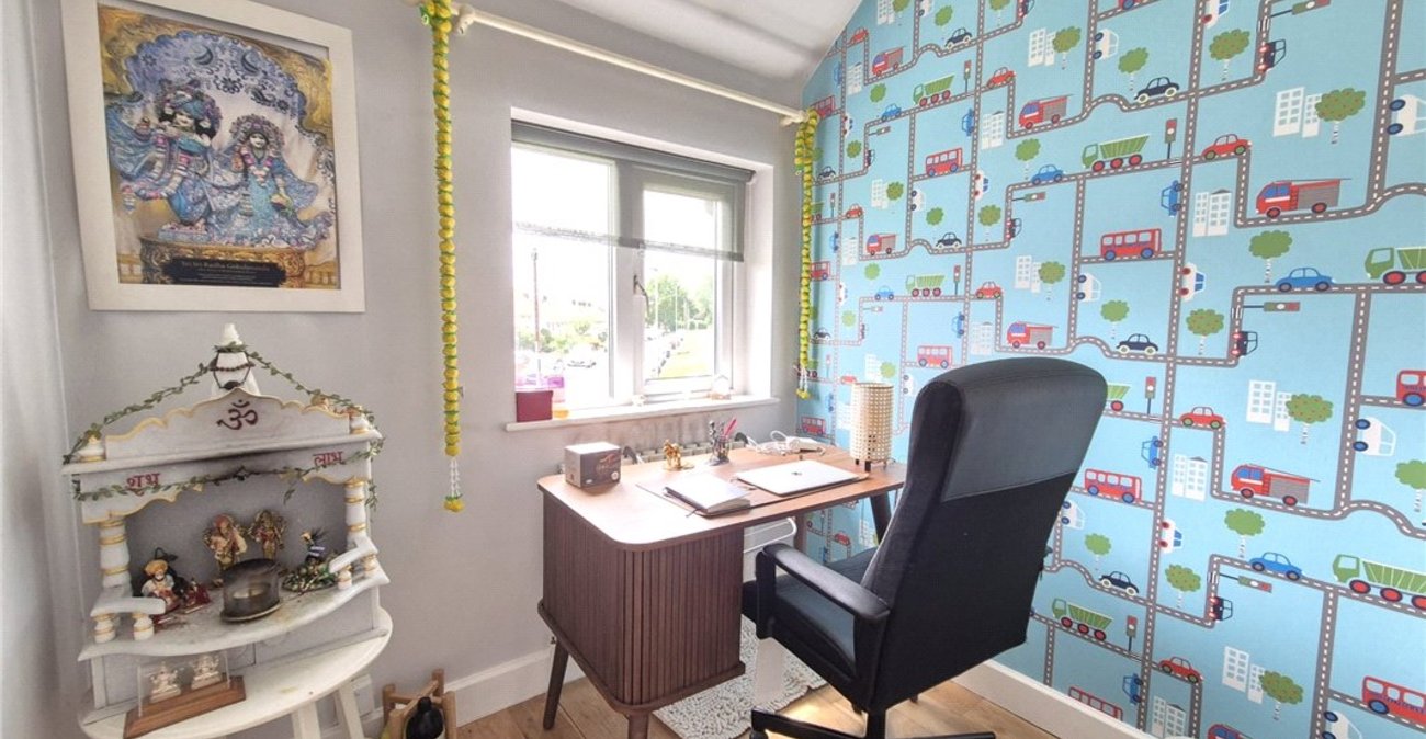 3 bedroom house for sale in St Paul's Cray | Robinson Jackson