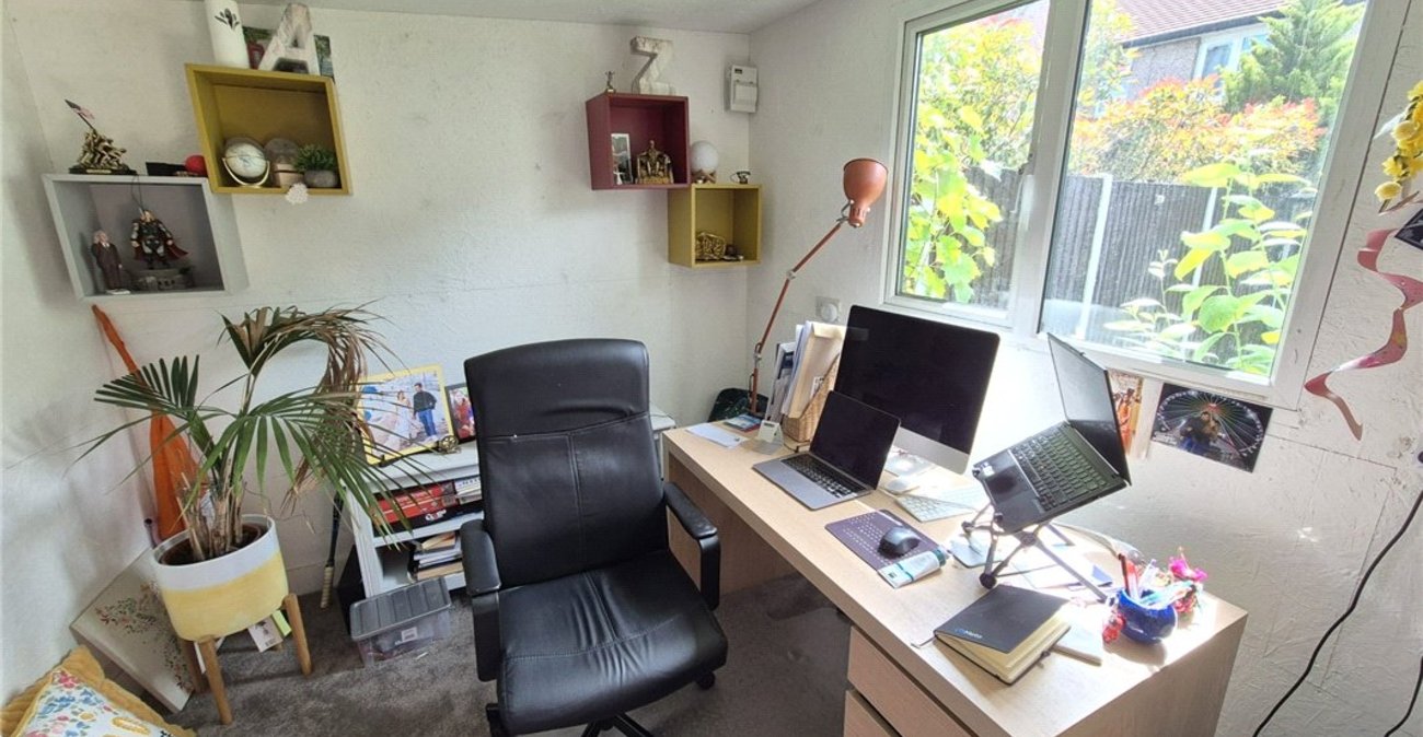 3 bedroom house for sale in St Paul's Cray | Robinson Jackson