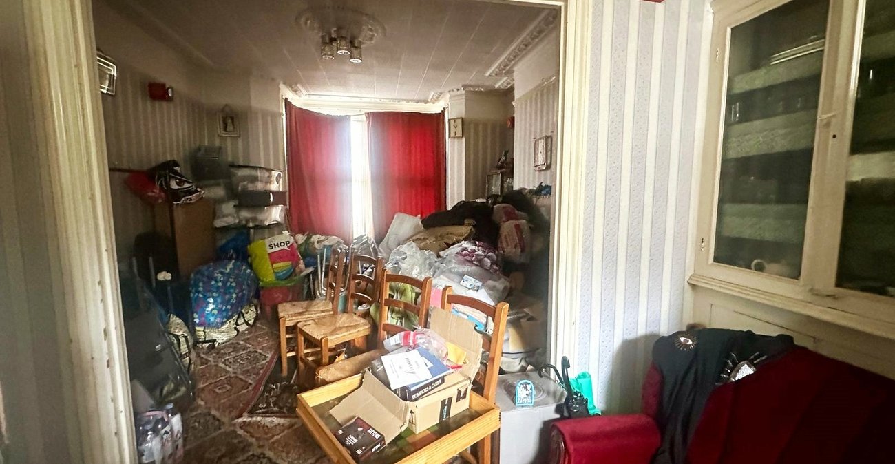 4 bedroom house for sale in London | Robinson Jackson