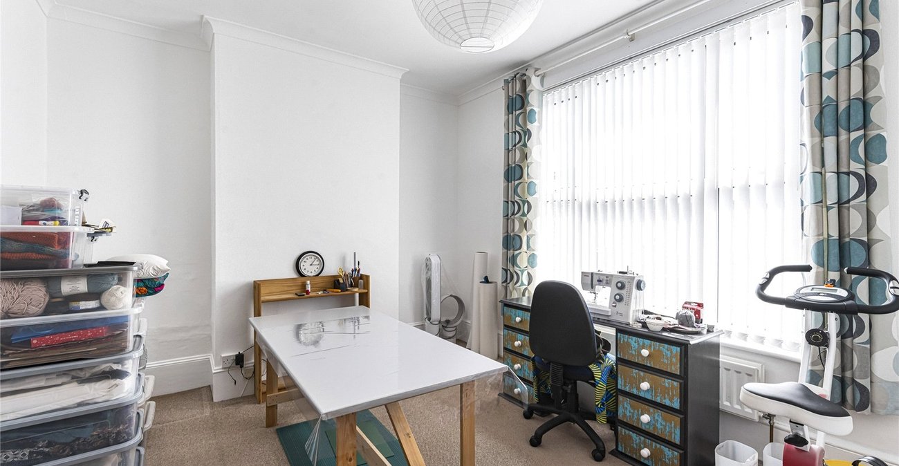 4 bedroom house for sale in Woolwich | Robinson Jackson