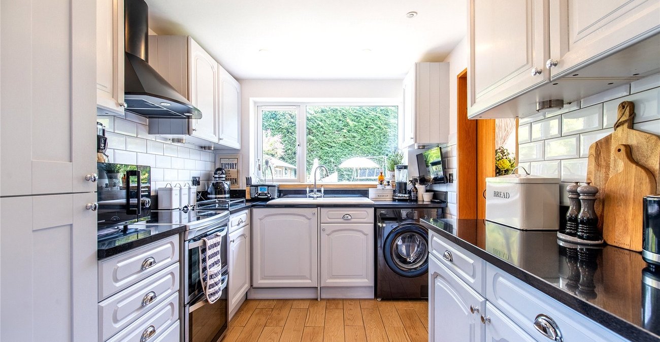 3 bedroom house for sale in East Farleigh | Robinson Michael & Jackson