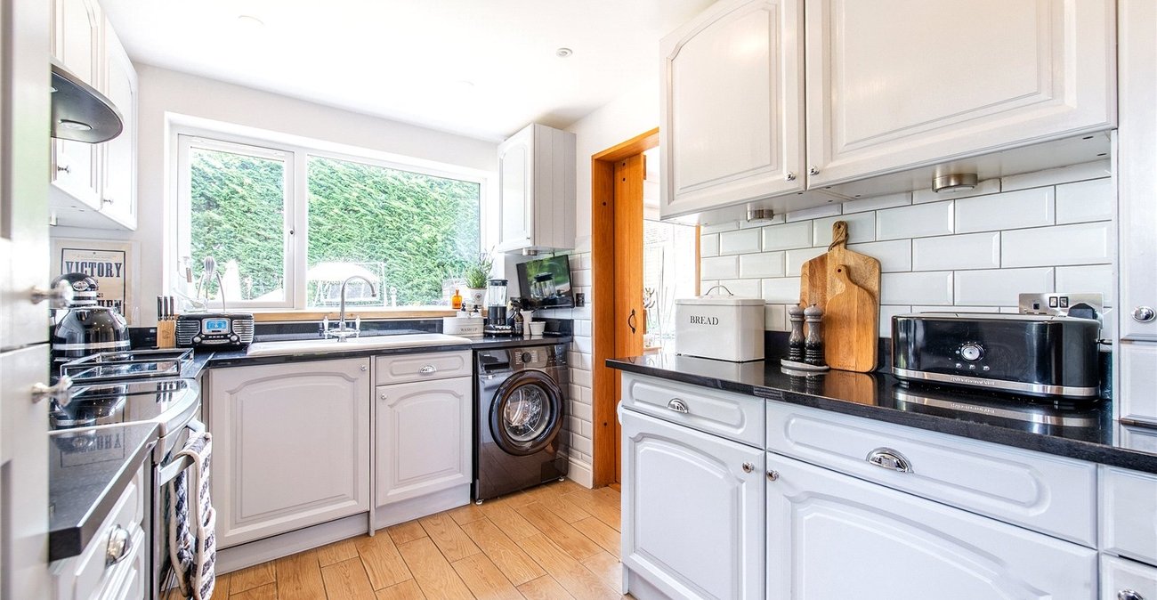 3 bedroom house for sale in East Farleigh | Robinson Michael & Jackson