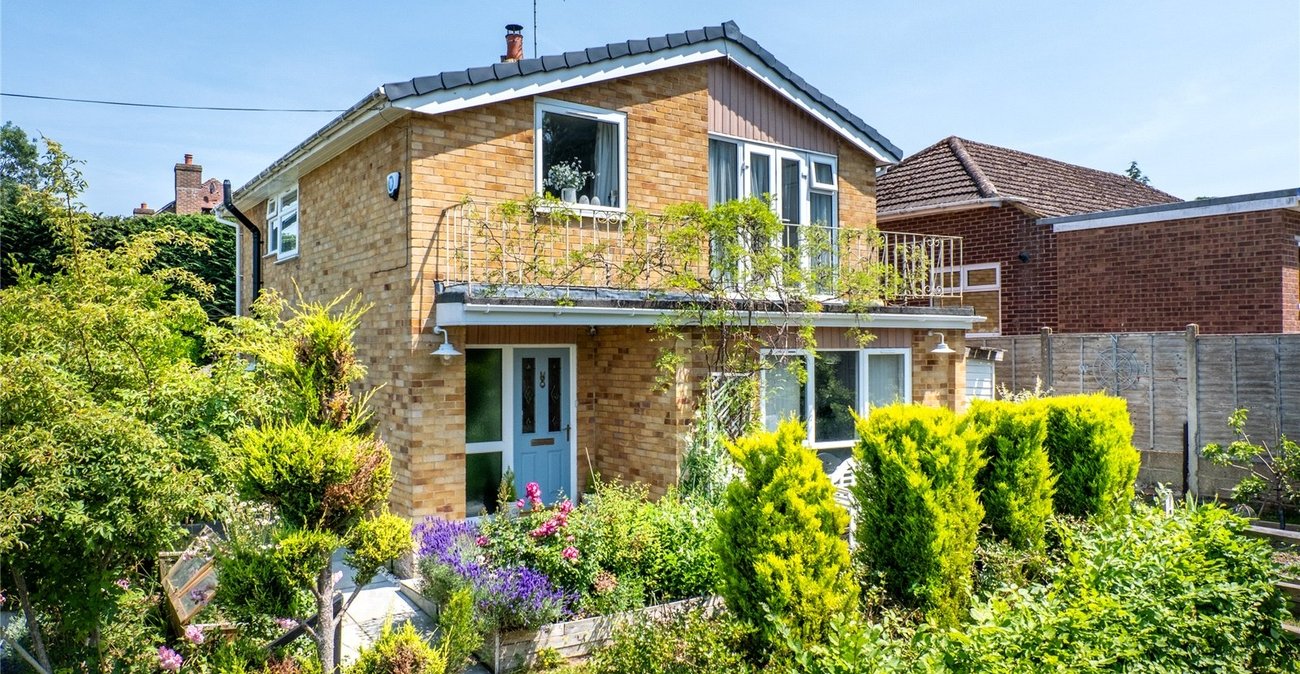3 bedroom house for sale in East Farleigh | Robinson Michael & Jackson