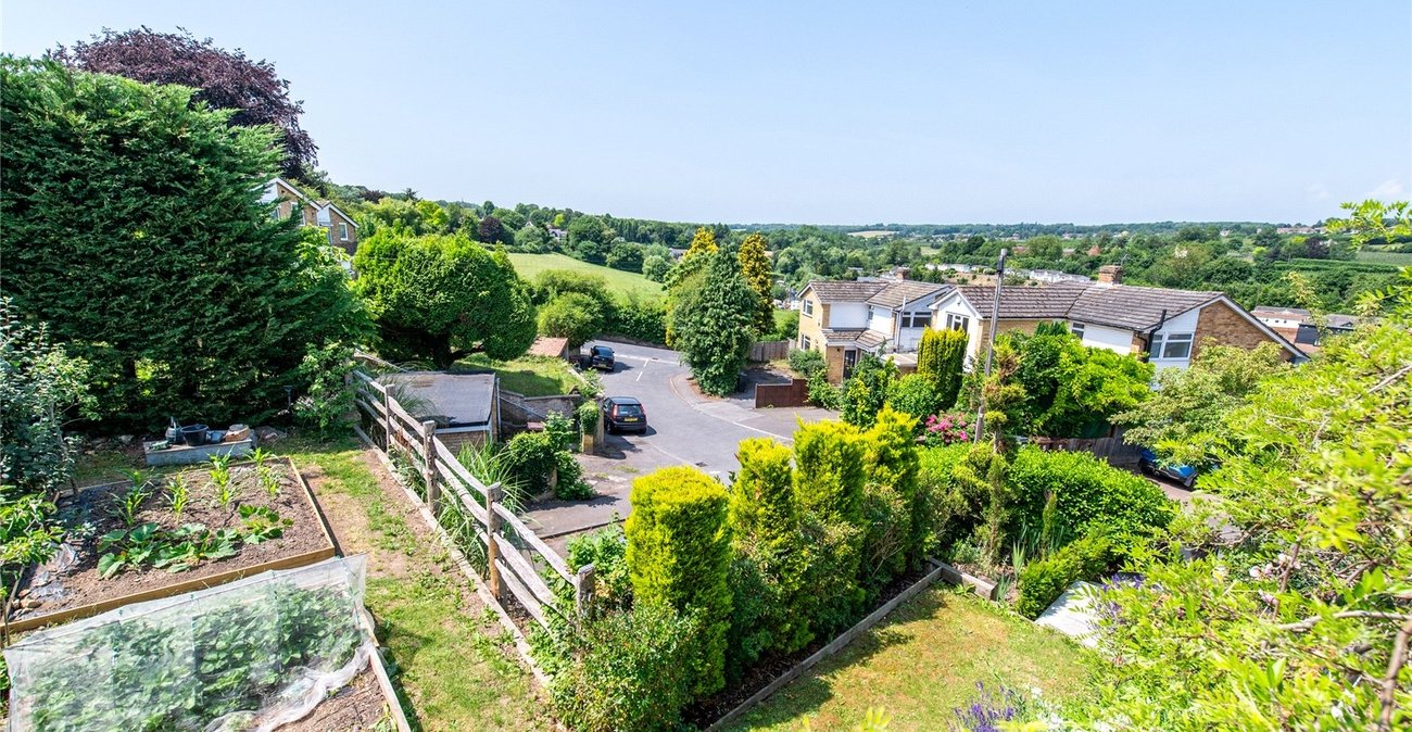 3 bedroom house for sale in East Farleigh | Robinson Michael & Jackson