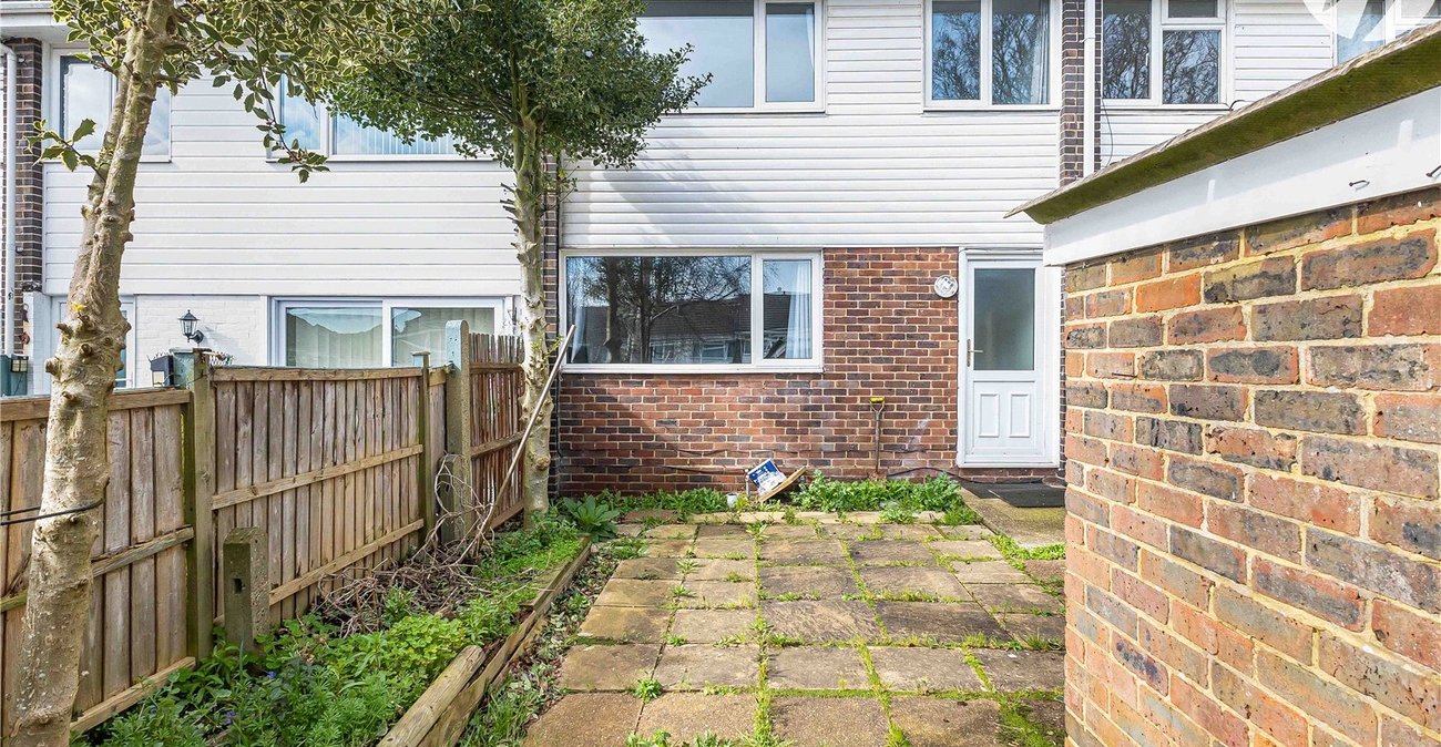 3 bedroom house for sale in Rochester | Robinson Michael & Jackson