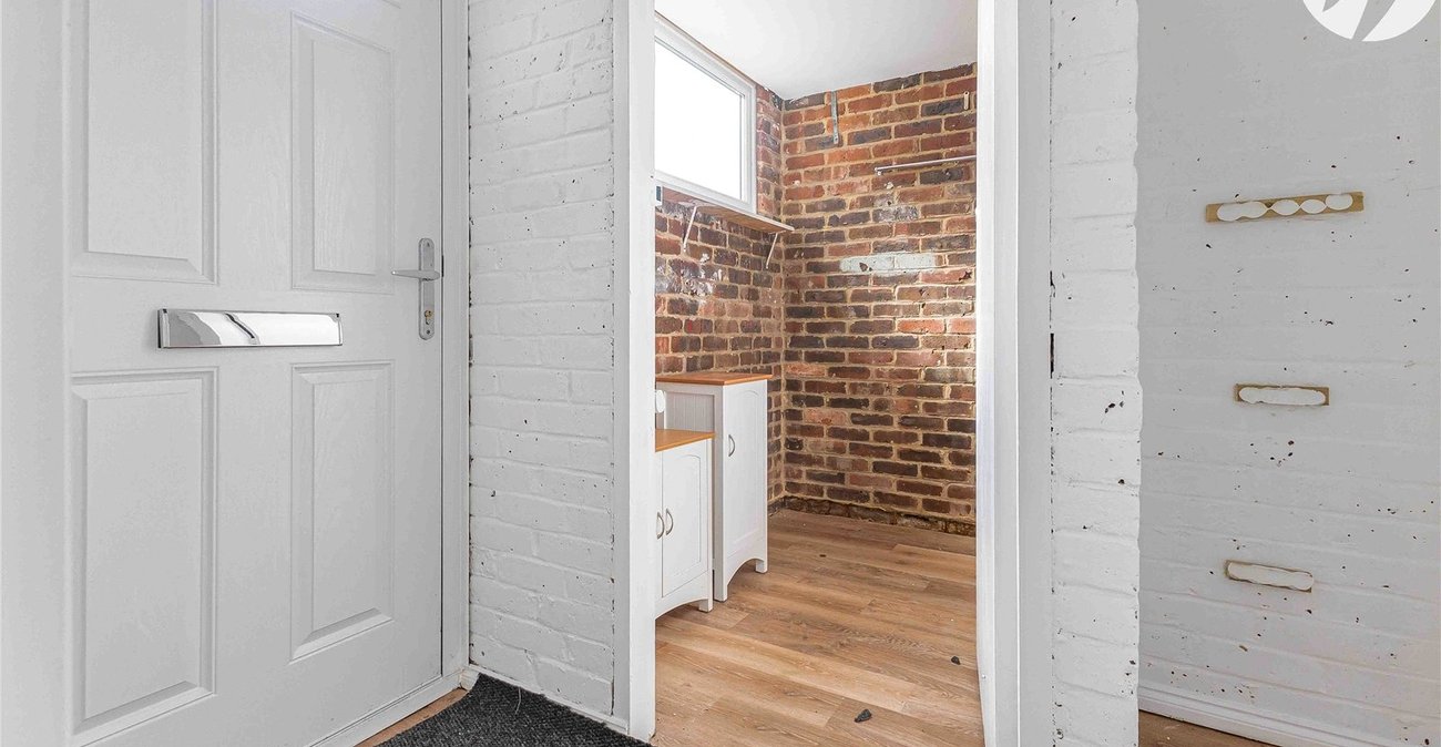 3 bedroom house for sale in Rochester | Robinson Michael & Jackson