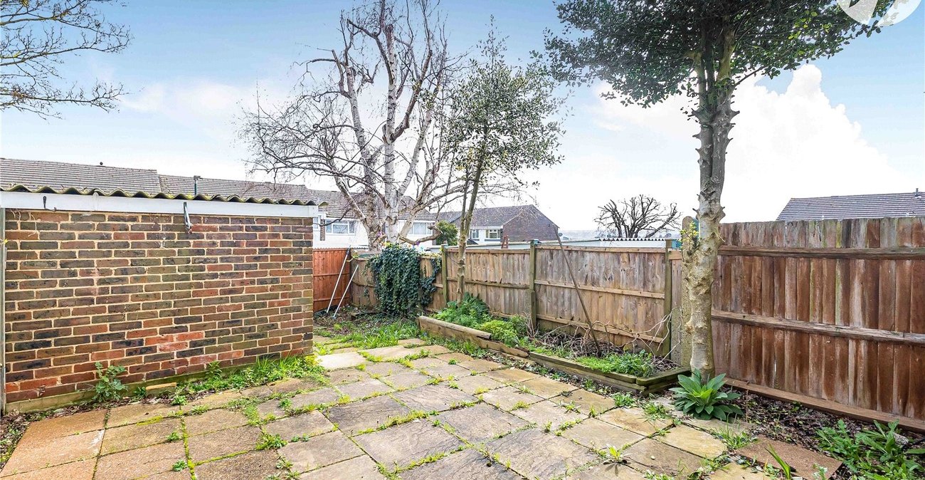 3 bedroom house for sale in Rochester | Robinson Michael & Jackson