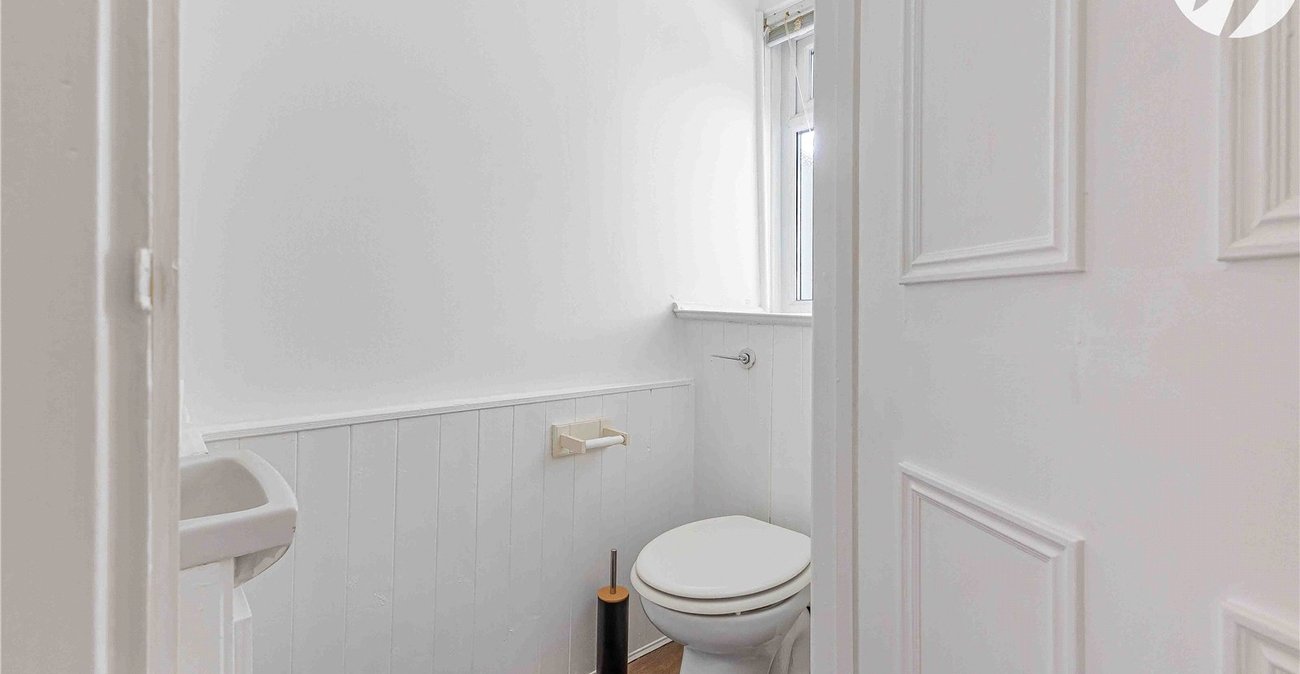 3 bedroom house for sale in Rochester | Robinson Michael & Jackson