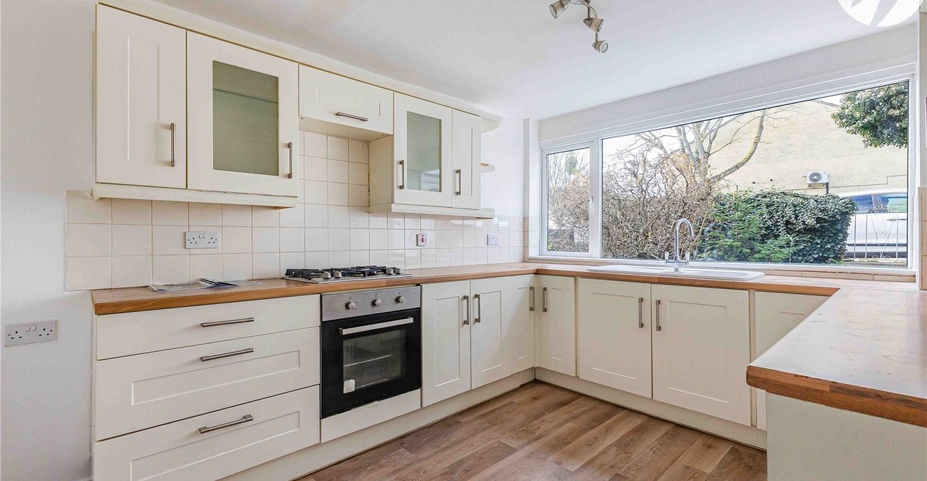 3 bedroom house for sale in Rochester | Robinson Michael & Jackson