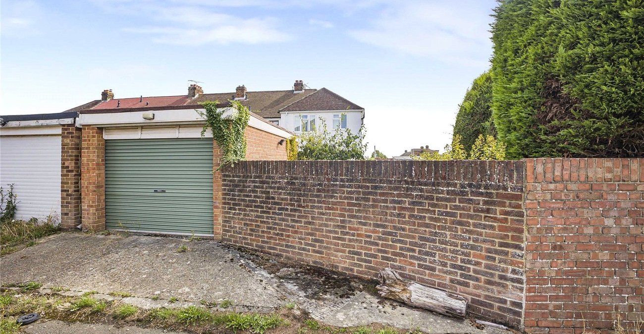 3 bedroom house for sale in Rochester | Robinson Michael & Jackson