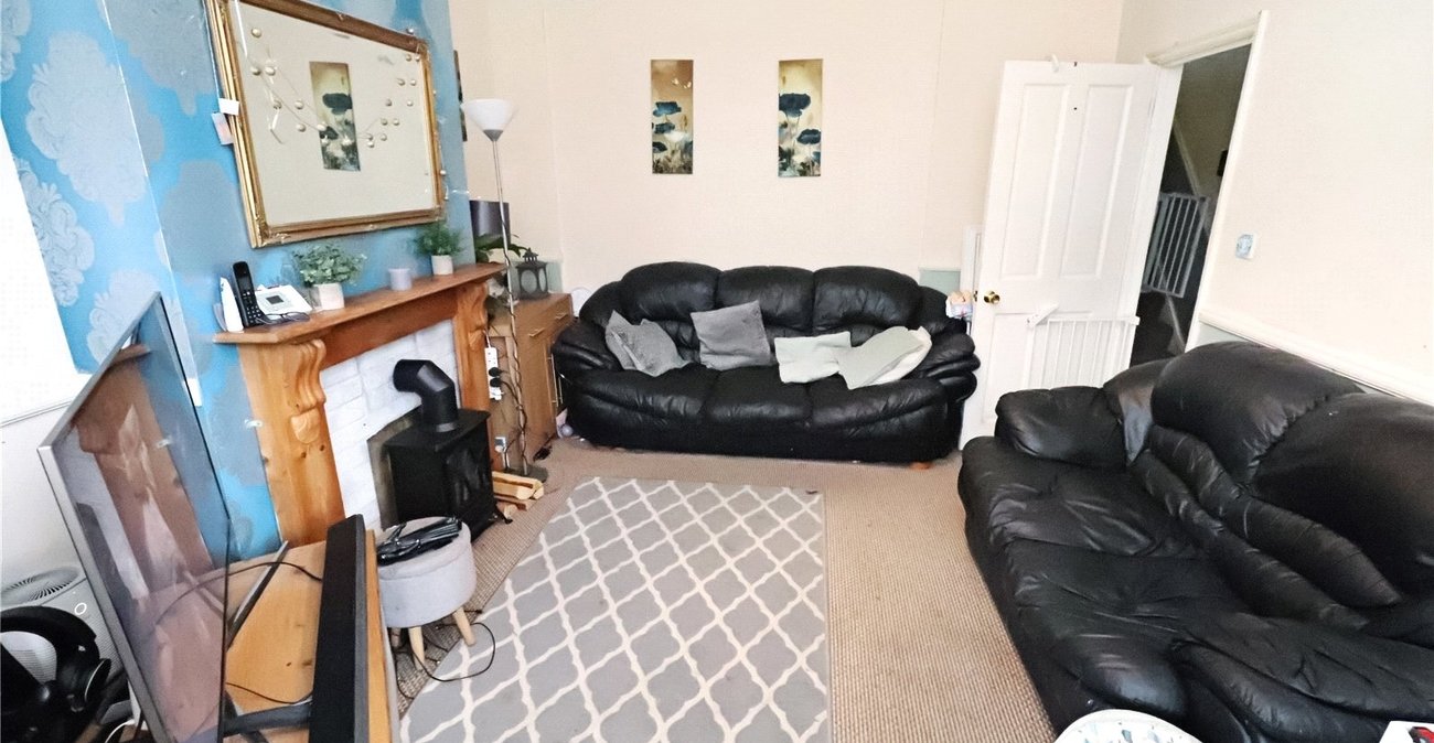 3 bedroom house for sale in Erith | Robinson Jackson