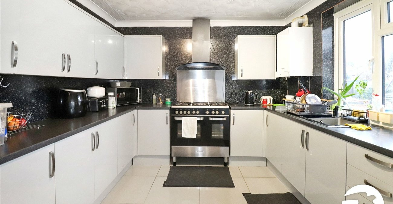 5 bedroom house for sale in Erith | Robinson Jackson