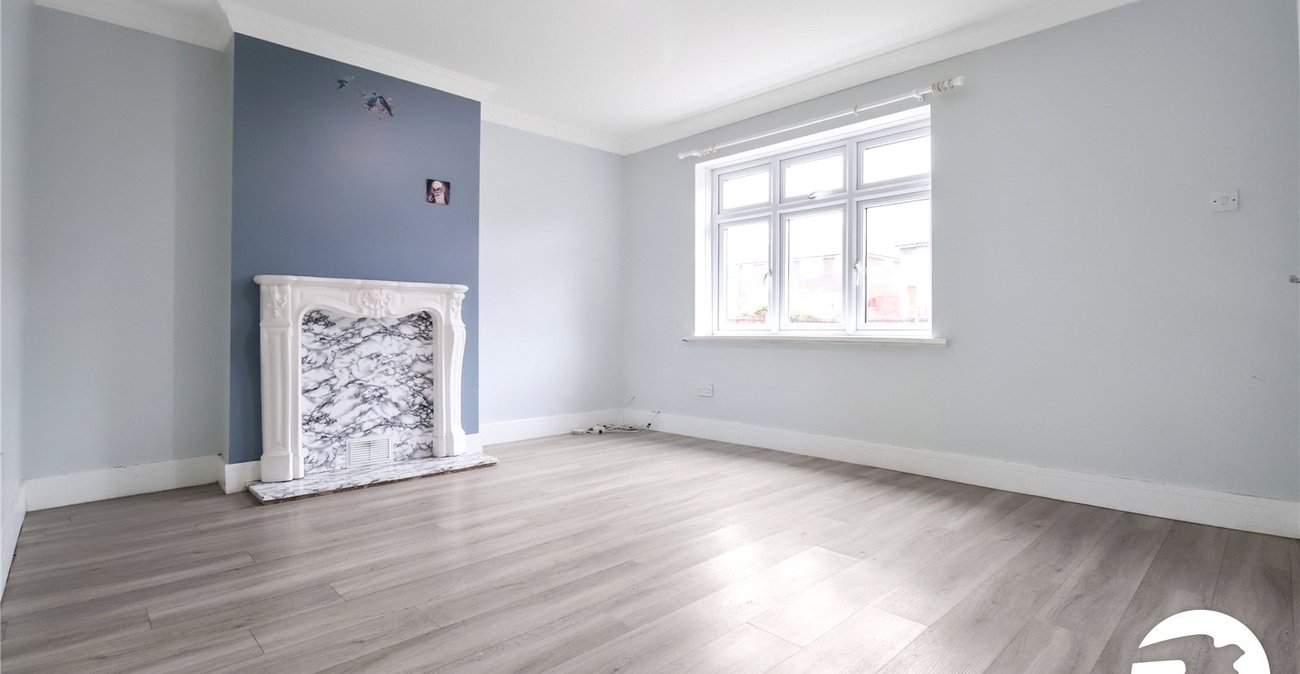 3 bedroom house for sale in Erith | Robinson Jackson