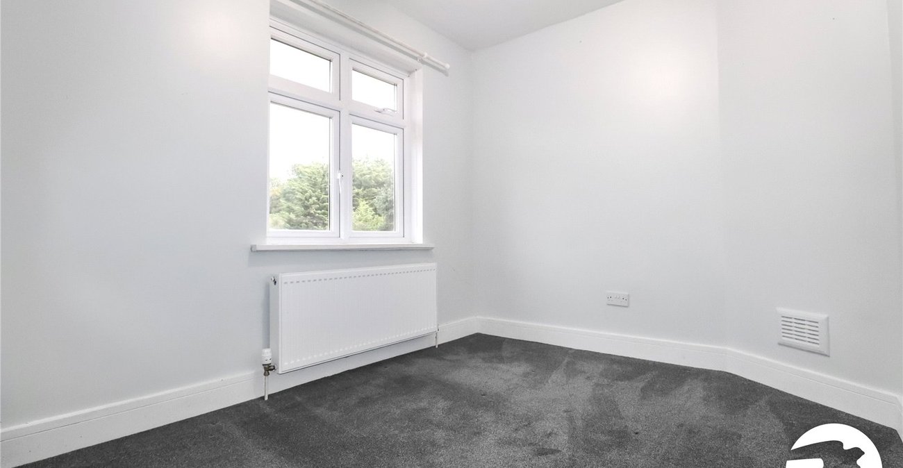 3 bedroom house for sale in Erith | Robinson Jackson