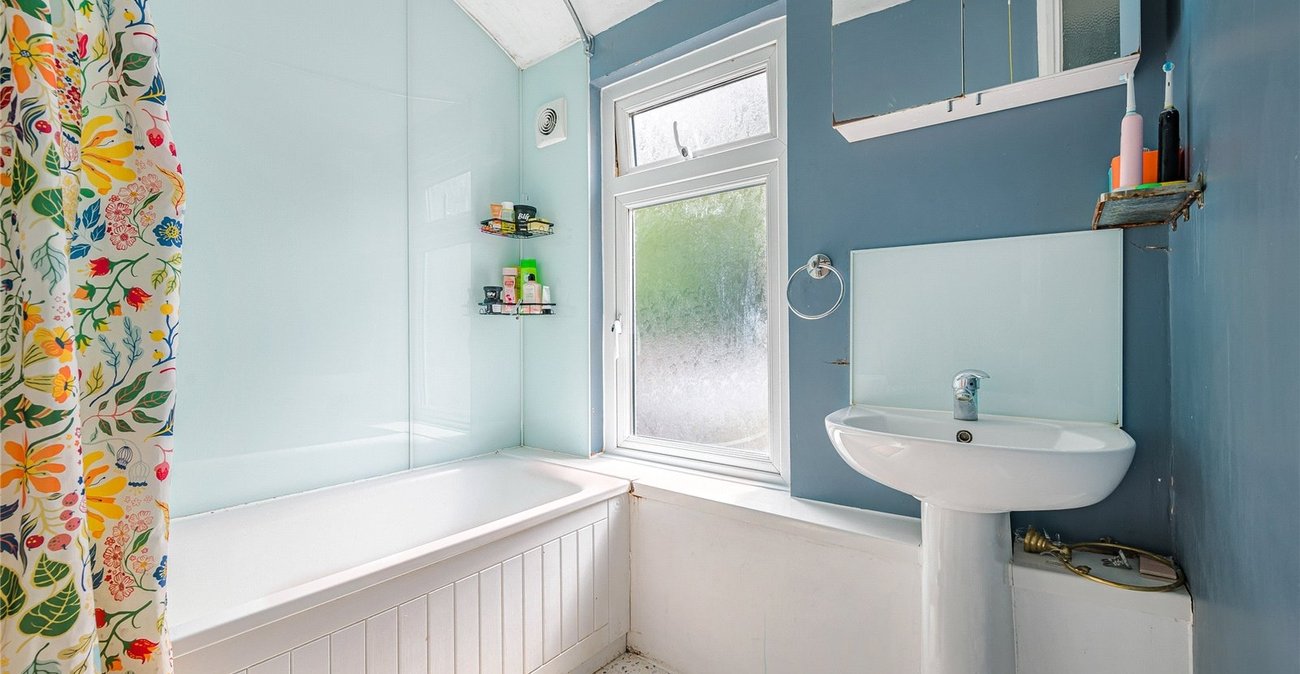 2 bedroom house for sale in Plumstead | Robinson Jackson