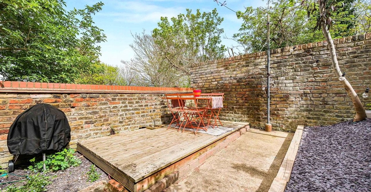 2 bedroom house for sale in Plumstead | Robinson Jackson