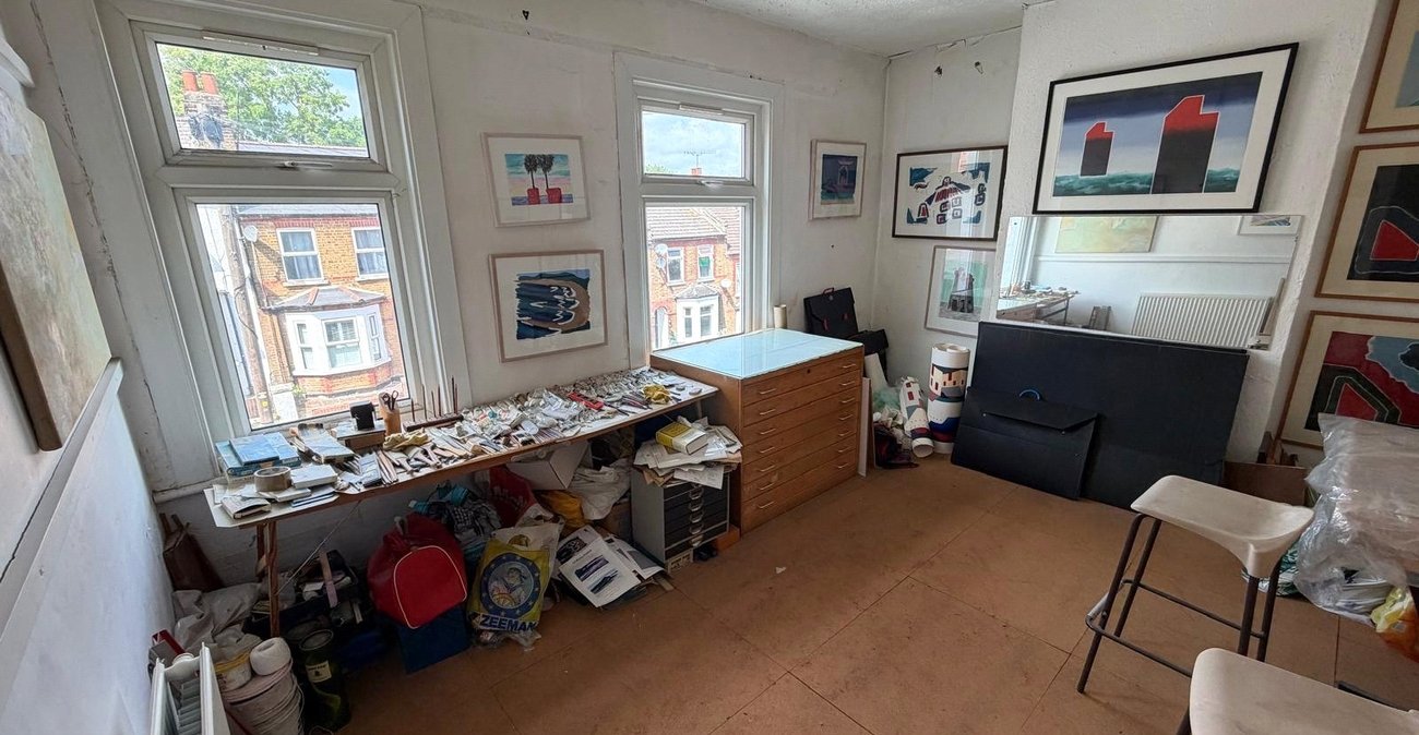 2 bedroom house for sale in Plumstead | Robinson Jackson