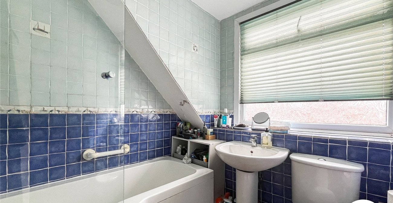 3 bedroom house for sale in Sittingbourne | Robinson Michael & Jackson
