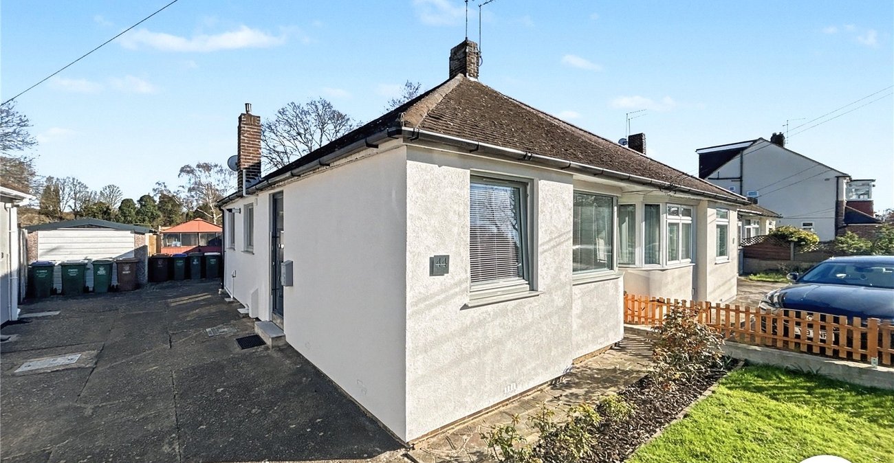 2 bedroom bungalow to rent in Sidcup | Robinson Jackson