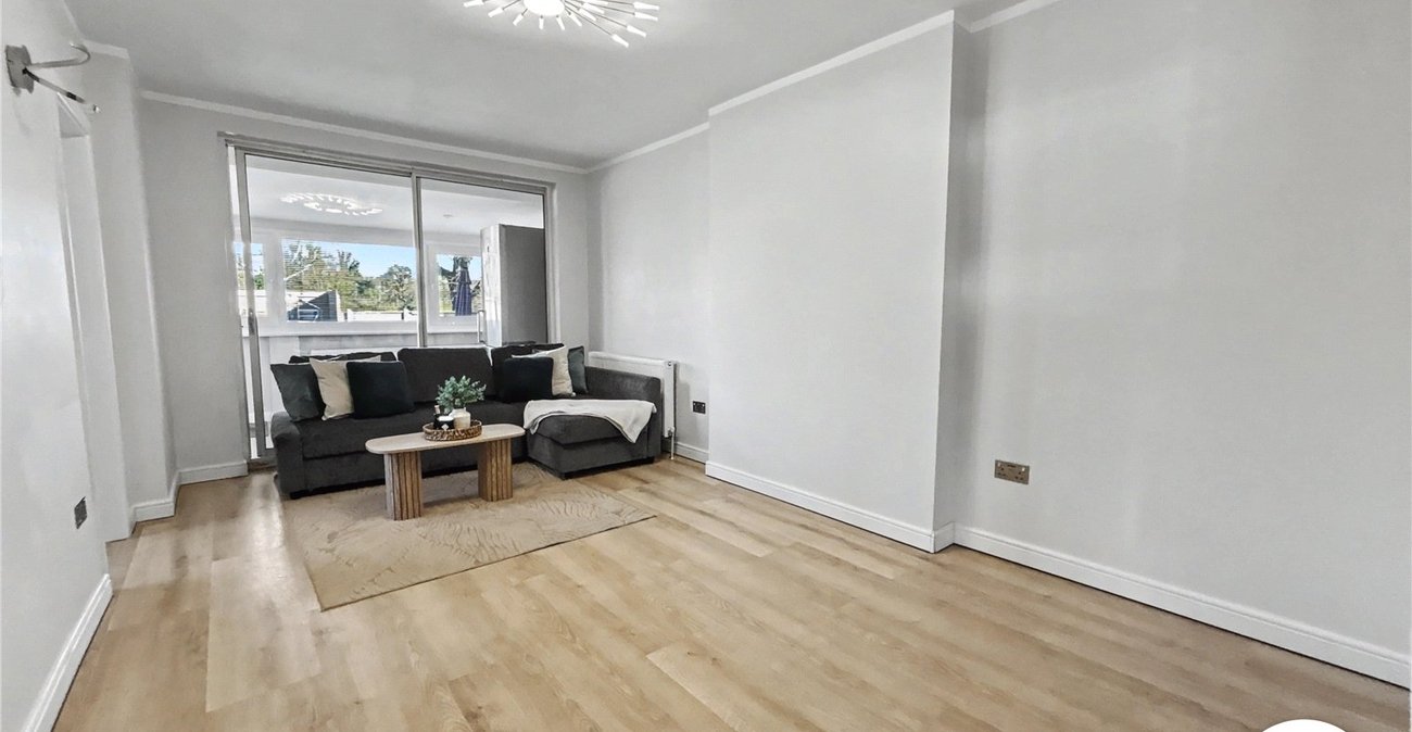 2 bedroom bungalow to rent in Sidcup | Robinson Jackson