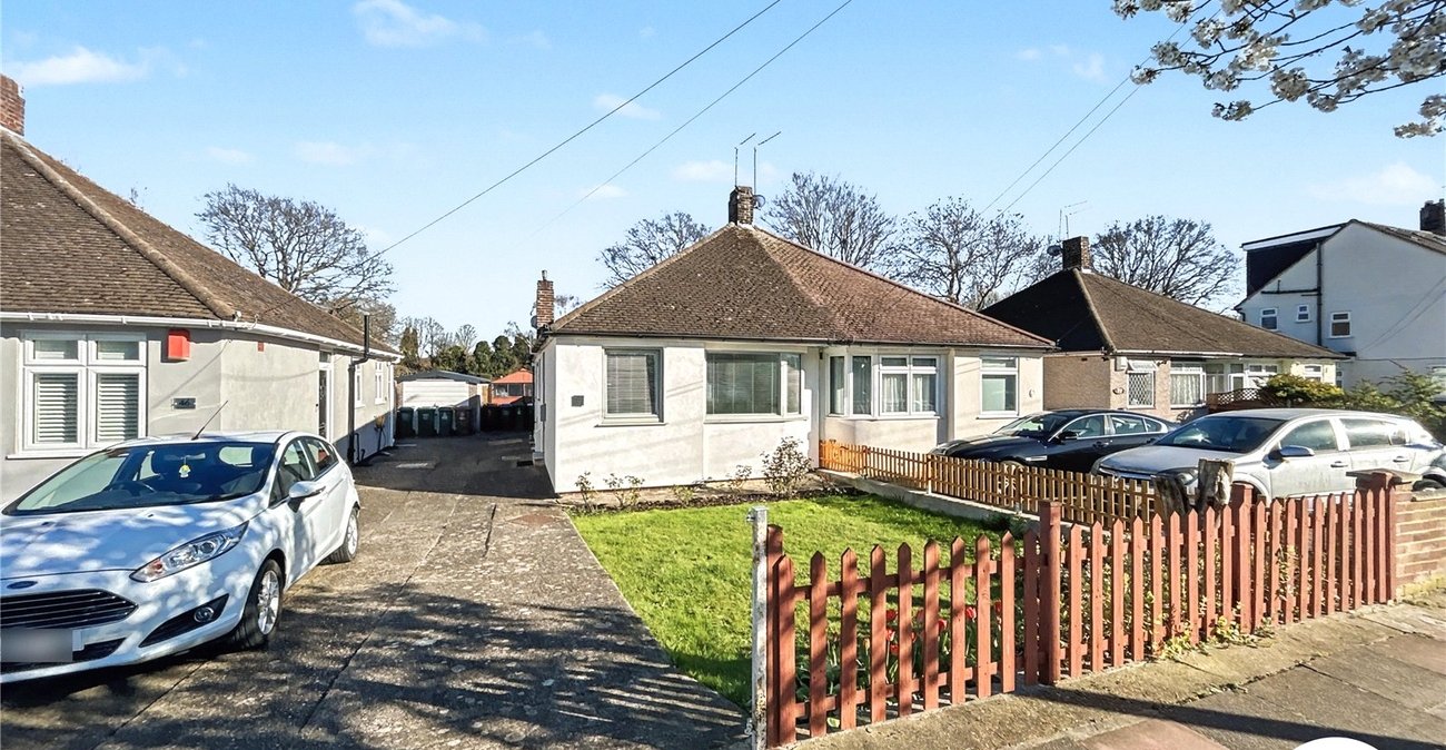 2 bedroom bungalow to rent in Sidcup | Robinson Jackson