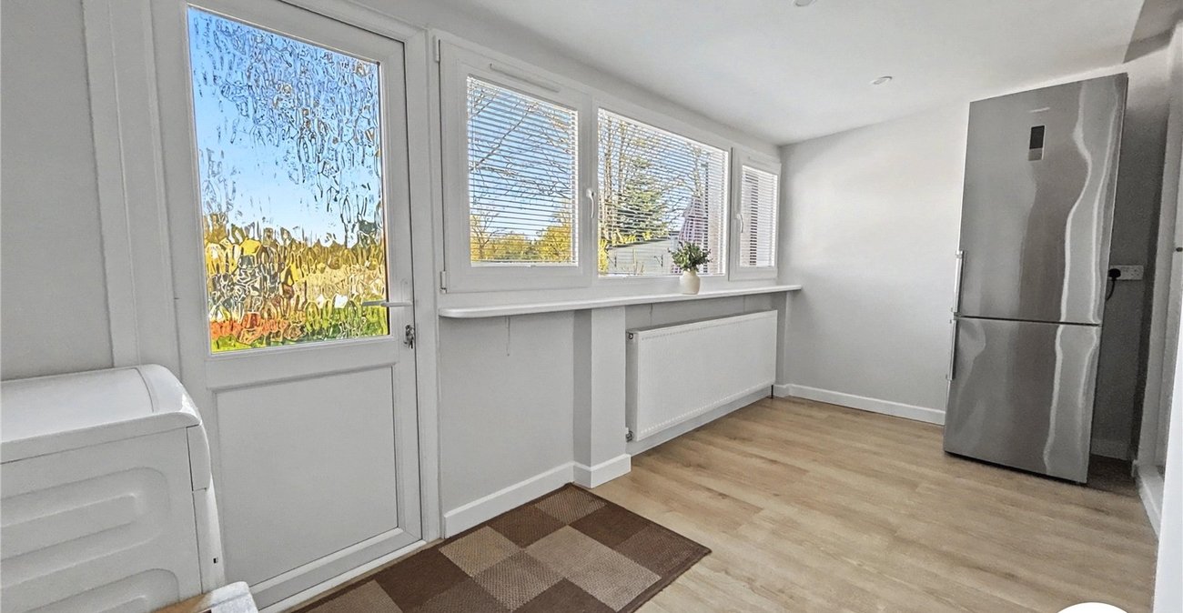 2 bedroom bungalow to rent in Sidcup | Robinson Jackson