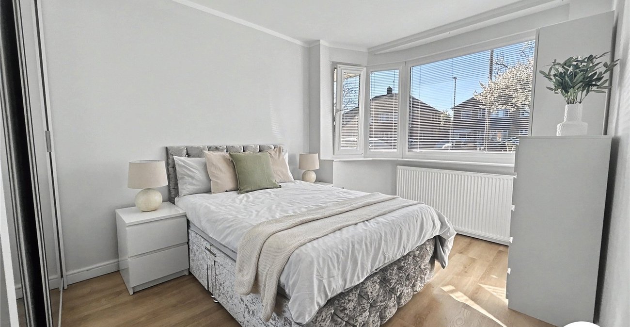 2 bedroom bungalow to rent in Sidcup | Robinson Jackson