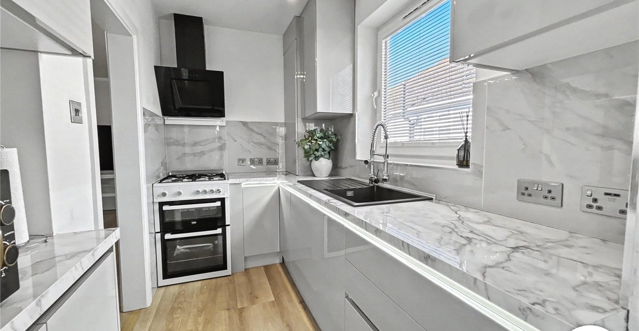 2 bedroom bungalow to rent in Sidcup | Robinson Jackson