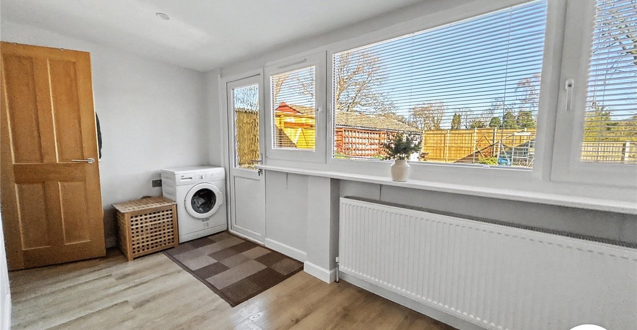 2 bedroom bungalow to rent in Sidcup | Robinson Jackson