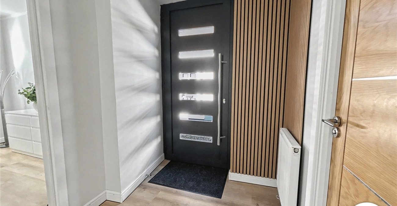 2 bedroom bungalow to rent in Sidcup | Robinson Jackson