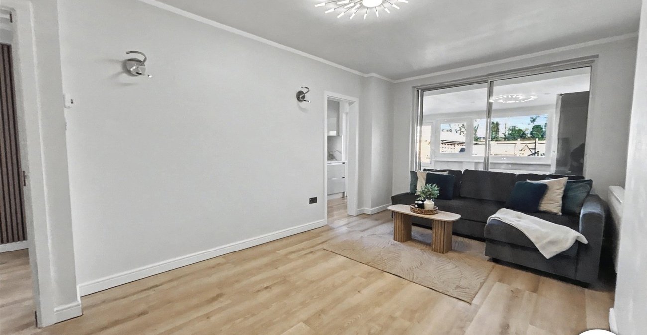 2 bedroom bungalow to rent in Sidcup | Robinson Jackson