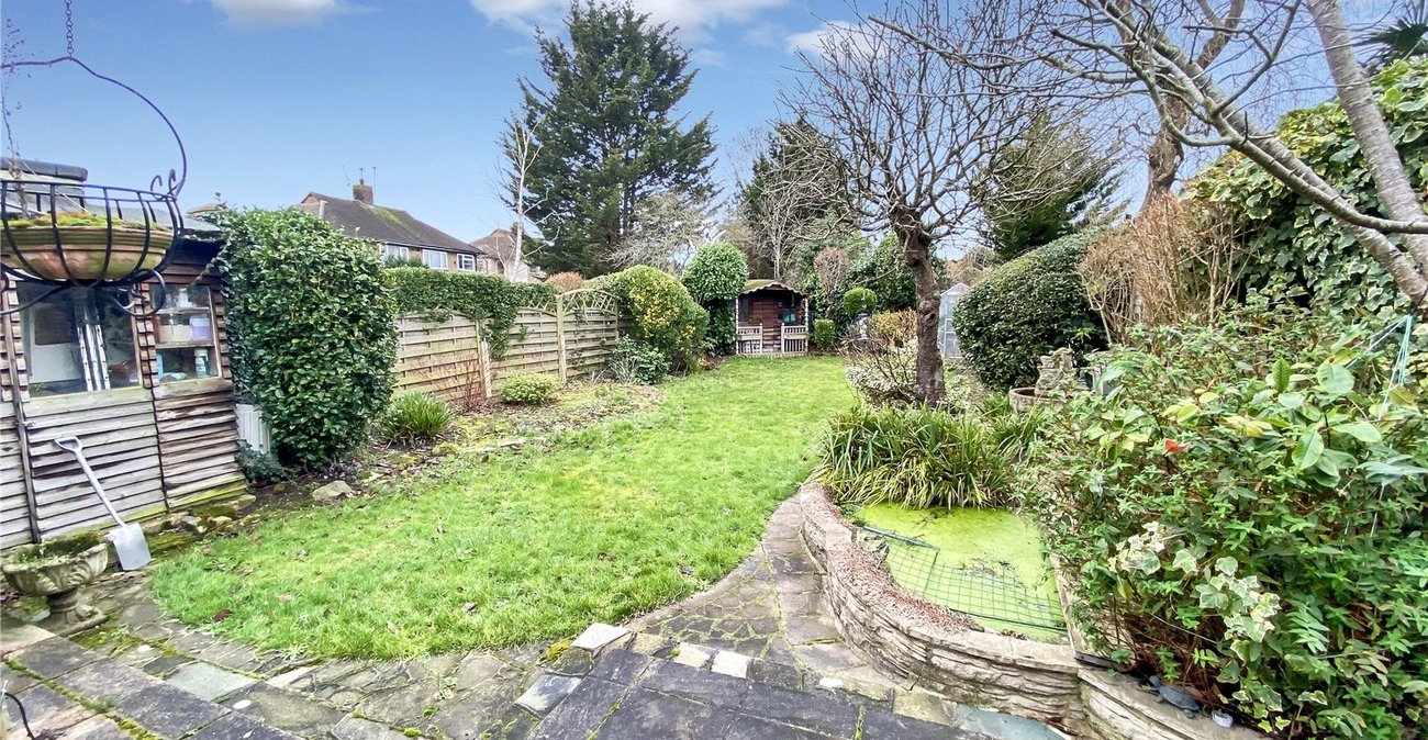 3 bedroom bungalow for sale in Sidcup | Robinson Jackson