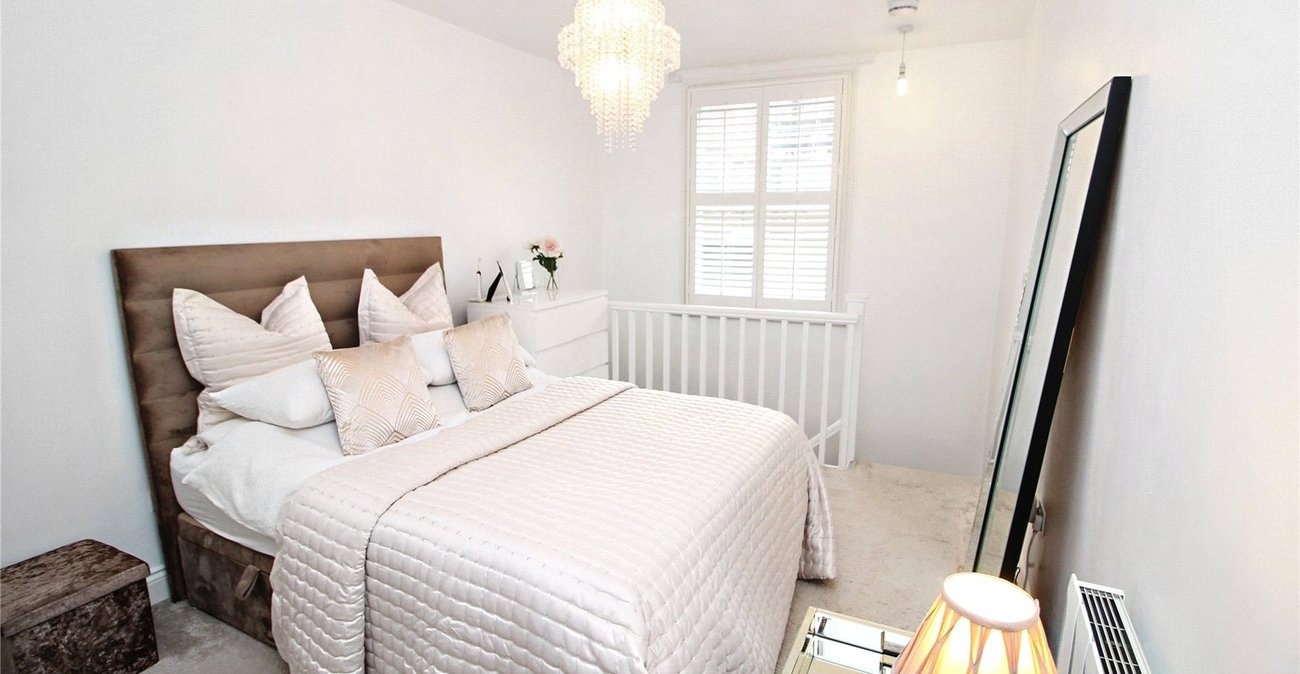 1 bedroom property for sale in St. Bartholomews Lane | Robinson Michael & Jackson