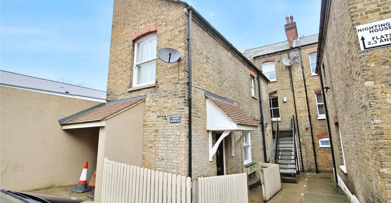 1 bedroom property for sale in St. Bartholomews Lane | Robinson Michael & Jackson