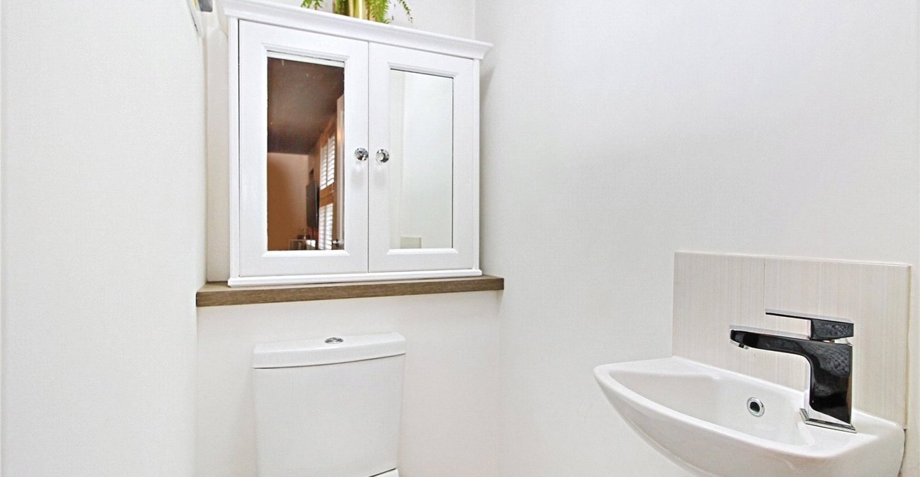 1 bedroom property for sale in St. Bartholomews Lane | Robinson Michael & Jackson