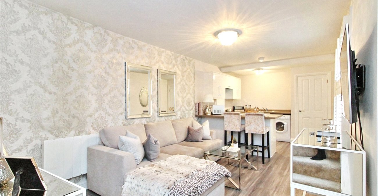 1 bedroom property for sale in St. Bartholomews Lane | Robinson Michael & Jackson