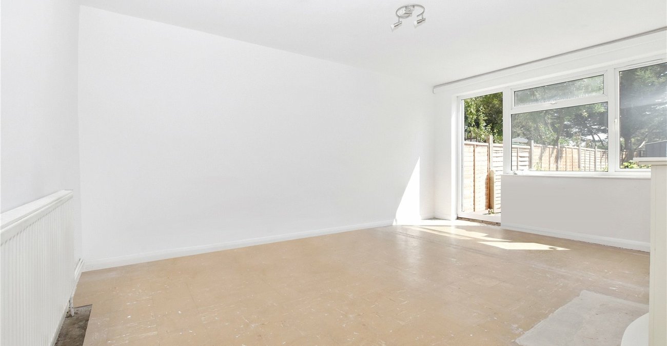 2 bedroom property for sale in Bexleyheath | Robinson Jackson