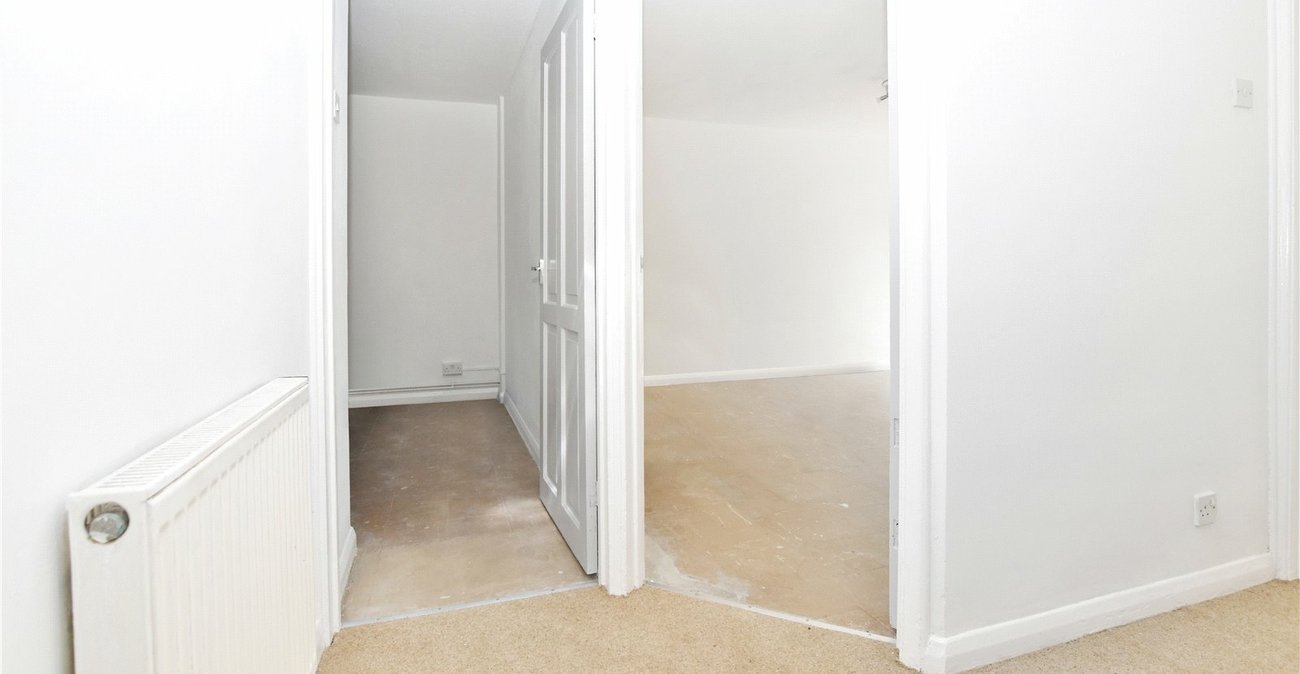 2 bedroom property for sale in Bexleyheath | Robinson Jackson