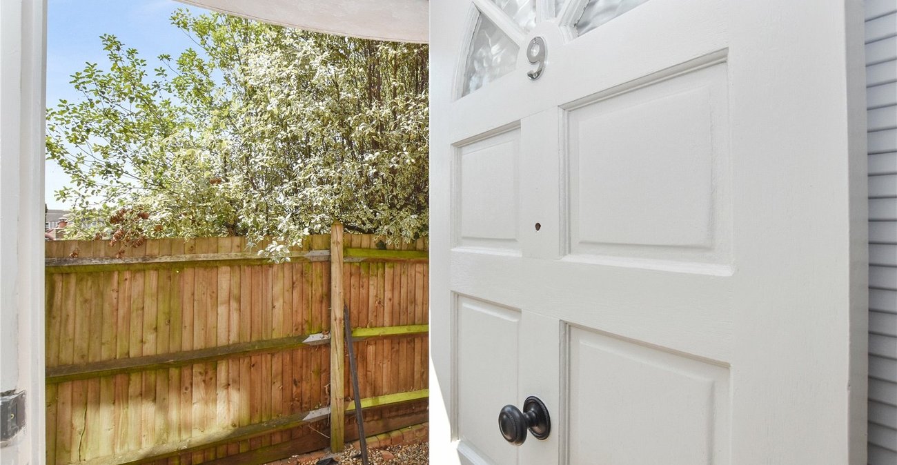 2 bedroom property for sale in Bexleyheath | Robinson Jackson