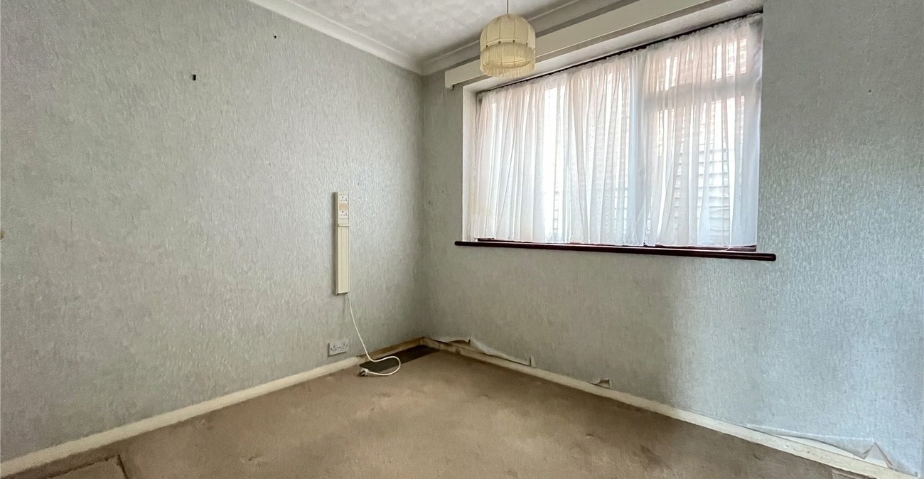 3 bedroom bungalow for sale in Blue Bell Hill | Robinson Michael & Jackson